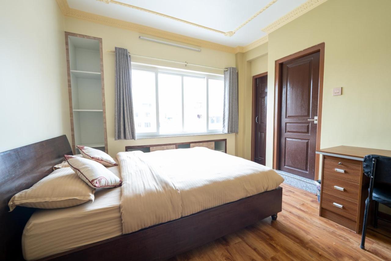 Shine Homestay Famille Francophone - Shine Home And Apartment Kathmandu Exterior photo
